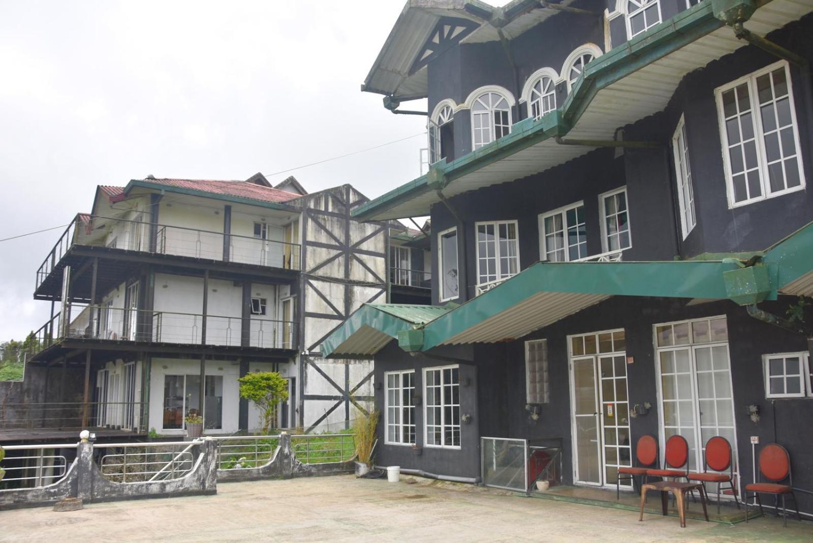 Nuwaraeliya H2O Lakeside Nuwara Eliya Bagian luar foto